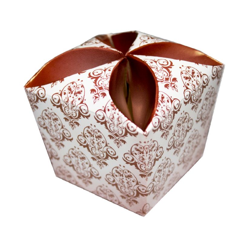 Бонбон'єрка Б-49